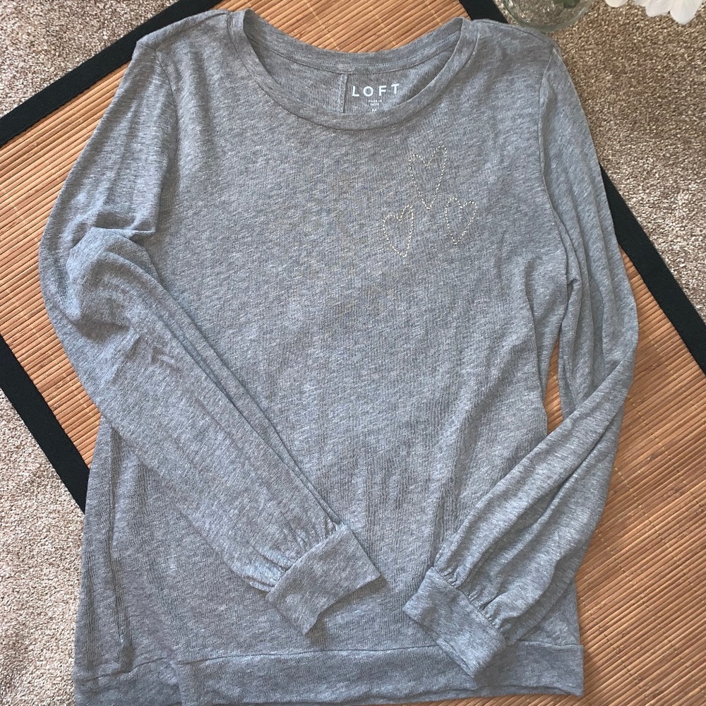 Loft Gray Long Sleeve Knit Shirt 3 Hearts Sz M